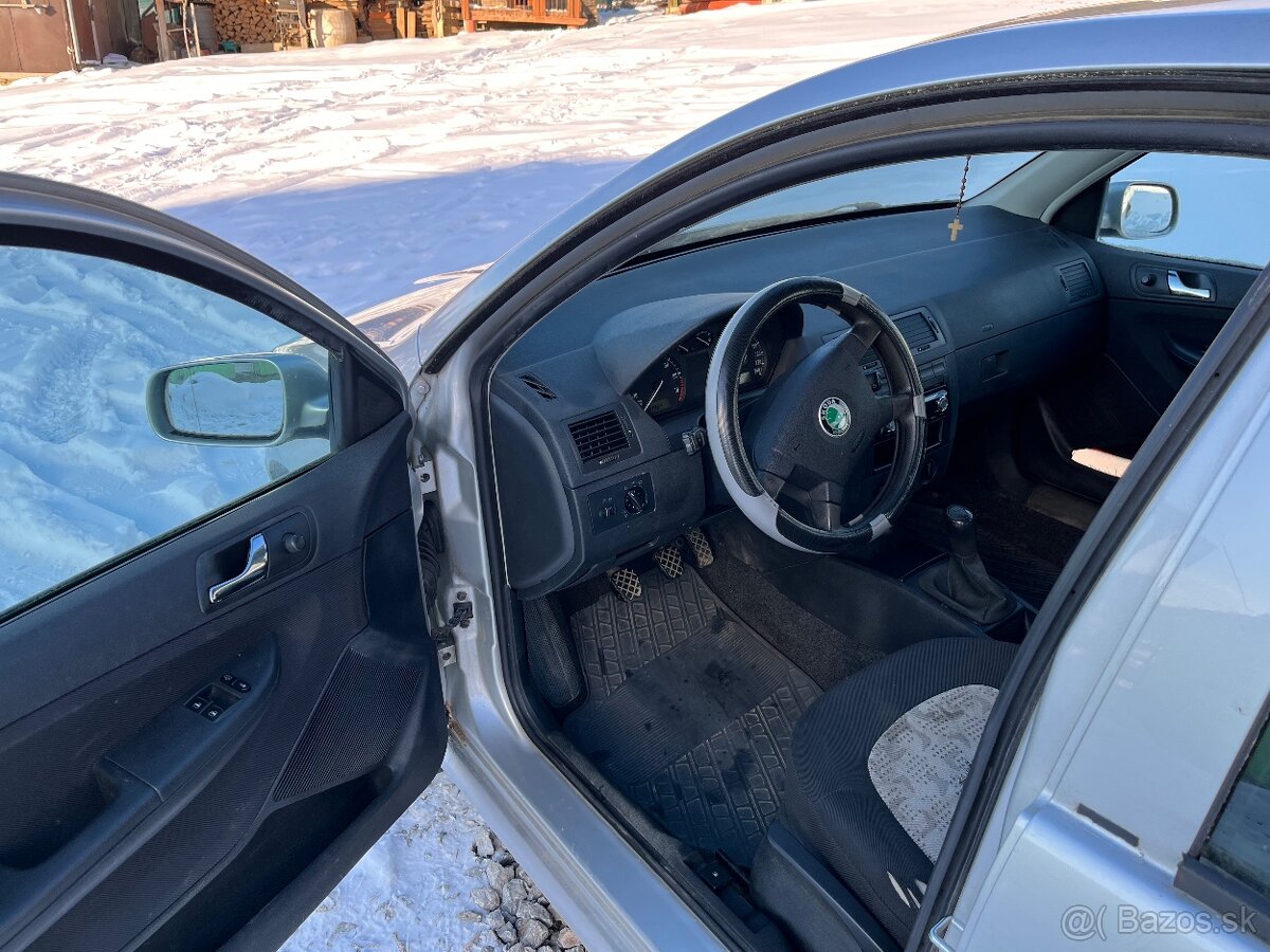 Fabia combi 1.4 74KW 2003 - 5