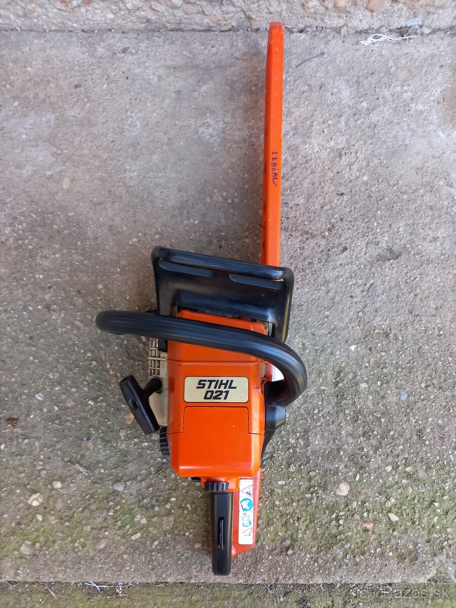 Motorová reťazová píla STIHL 021 - 5