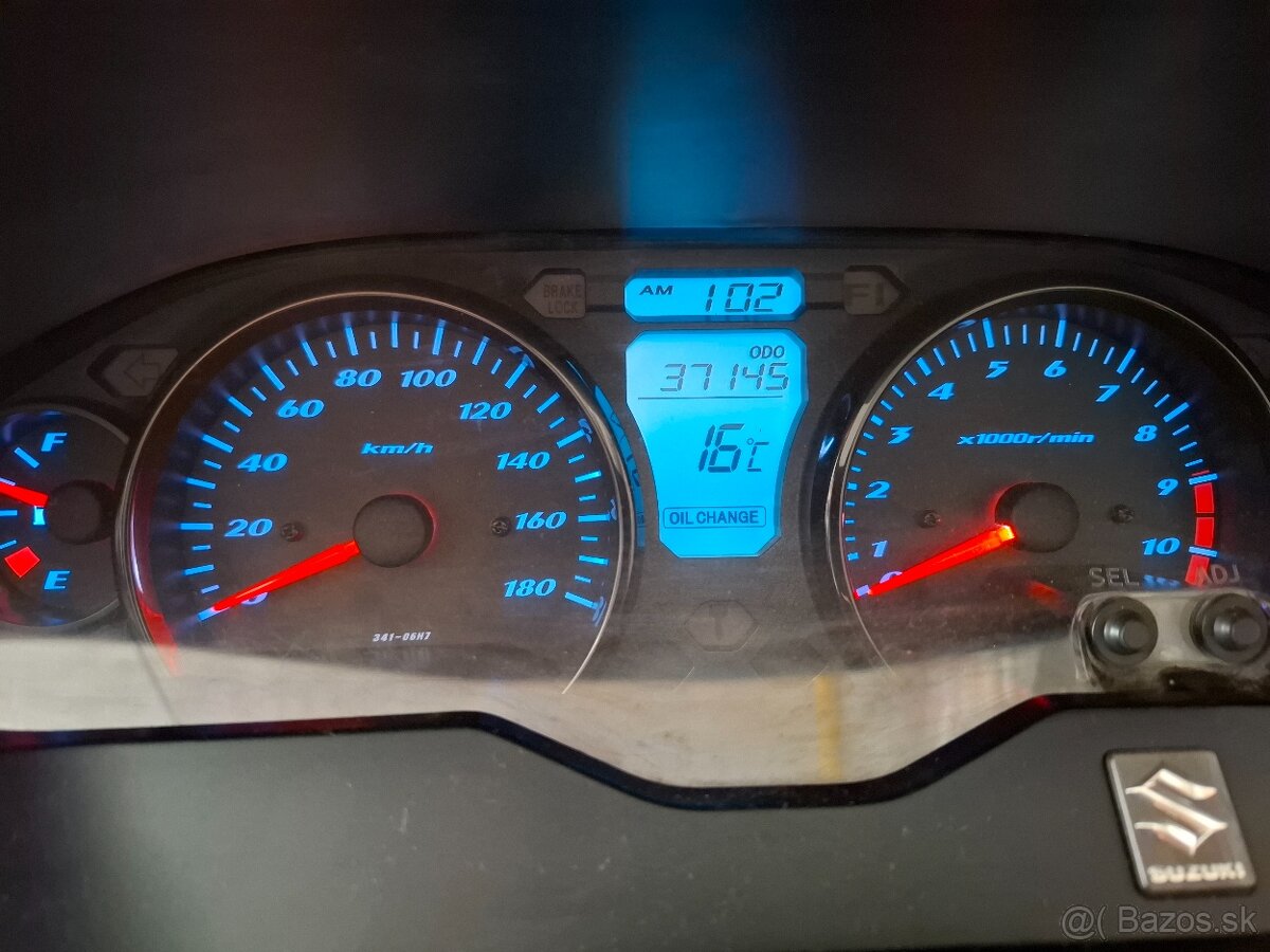Predám Suzuki Burgman 400 - 5