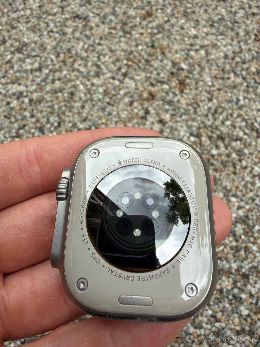 Apple Watch Ultra 2 - 5