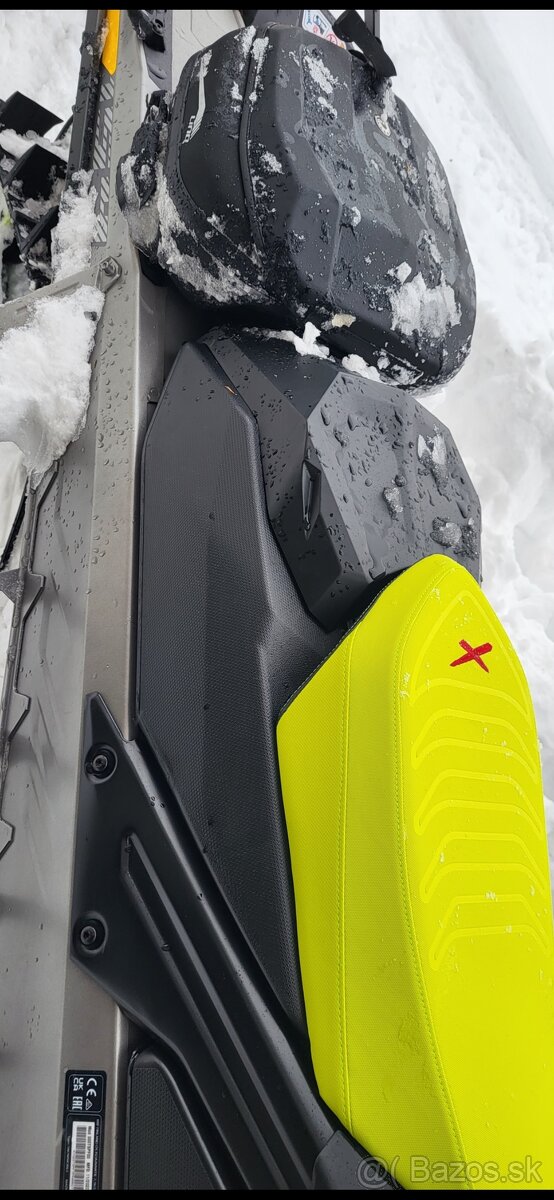 Predám ski doo summit X expert turbo - 5