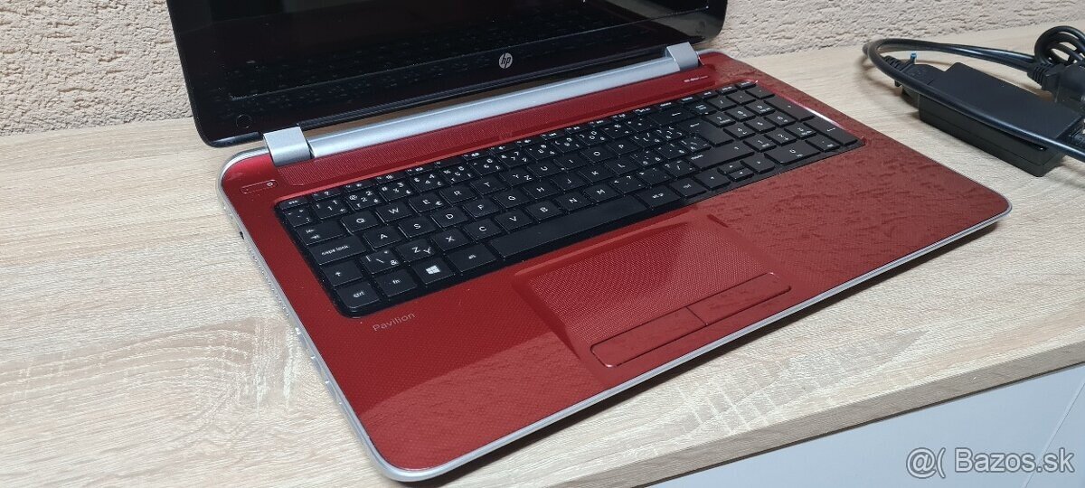 HP Pavilion 15-n206sc - 5