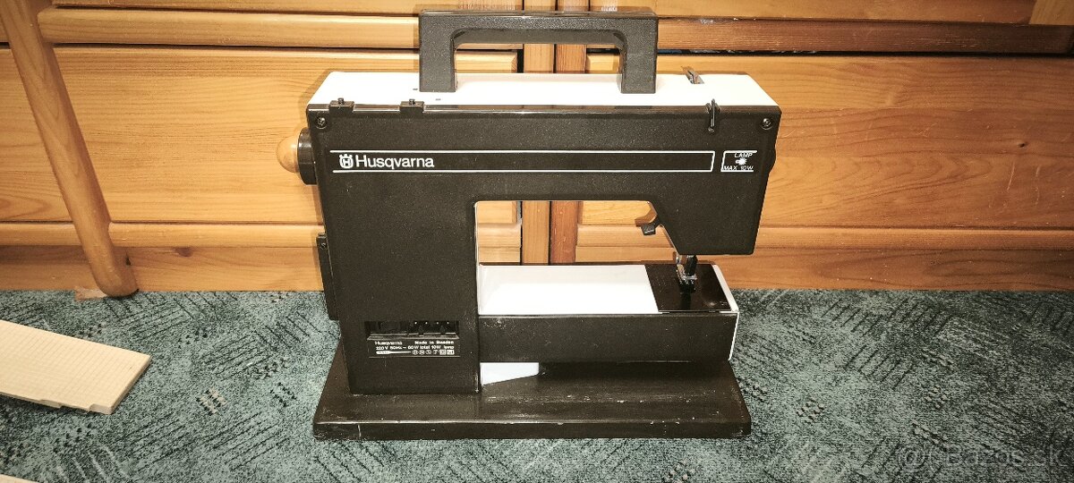 Predám šijací stroj Husqvarna 5710 - 5