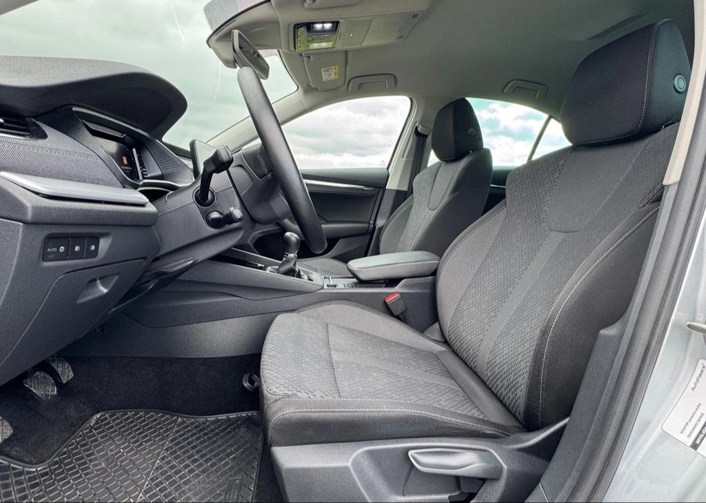 Škoda Octavia, 1.5TSI ČR DPH Style Plus - 5