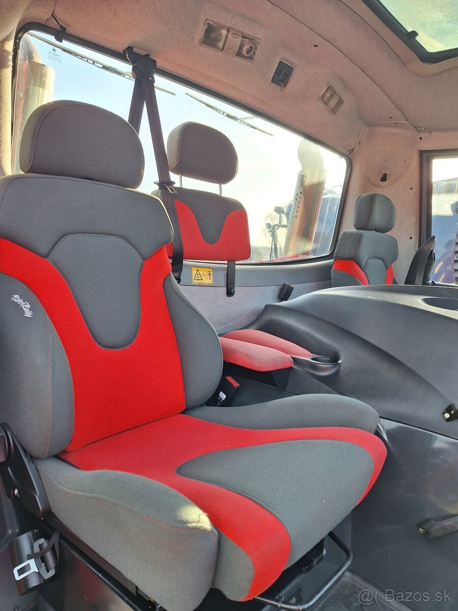 Ratrak Pistenbully PB 600 polar scr - 5