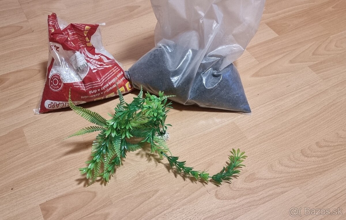 predám akvárium komplet s príslušenstvom - 5