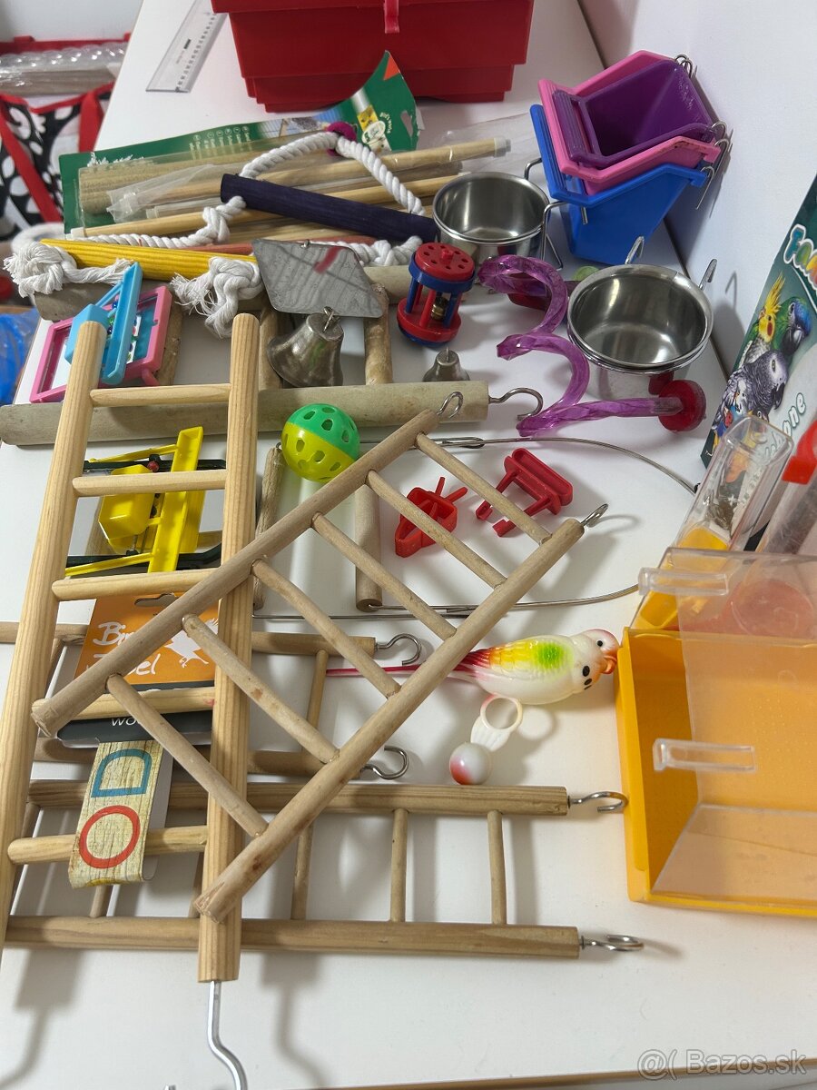 Predám klietky s množstvom doplnkov - 5