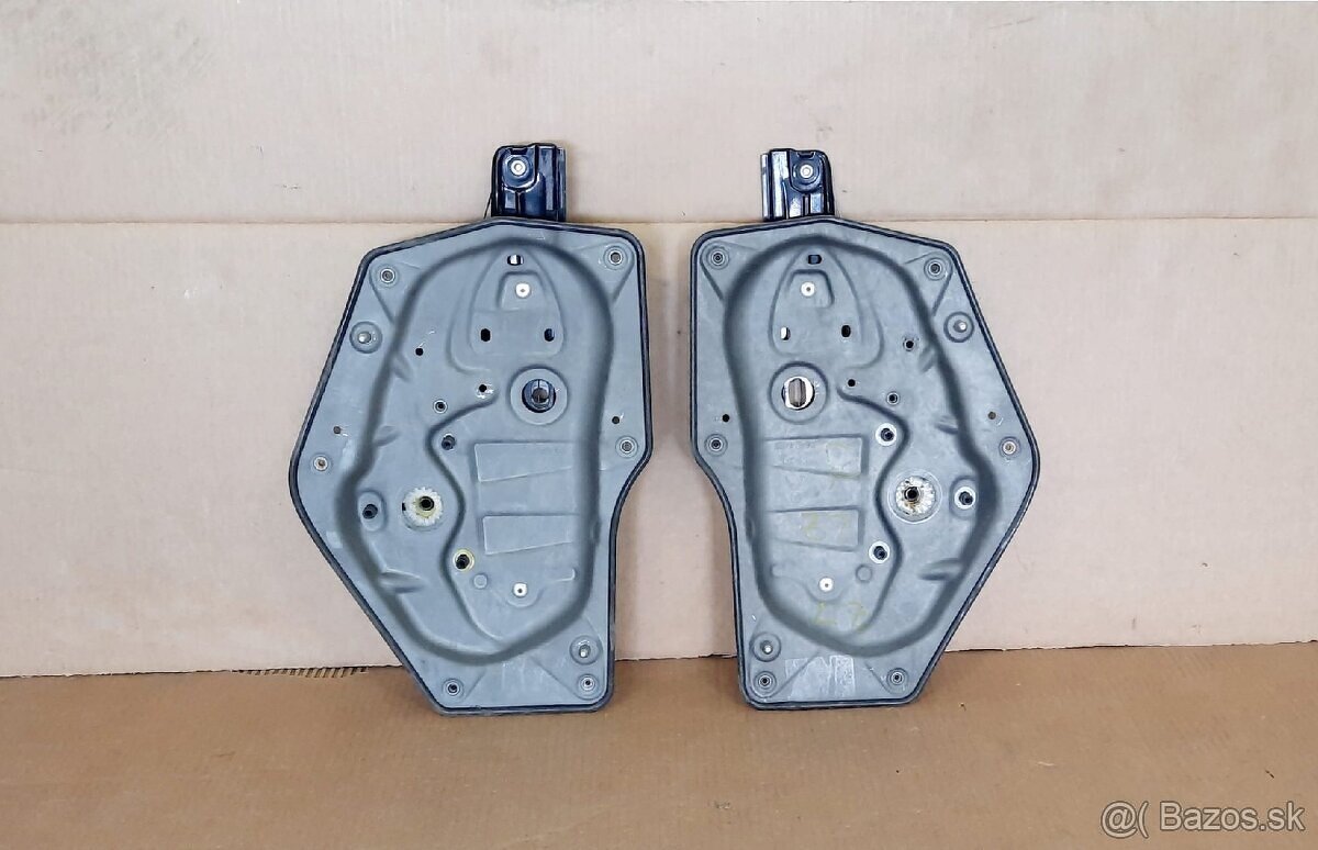 sťahovačka okna dverí Superb 2 - 5