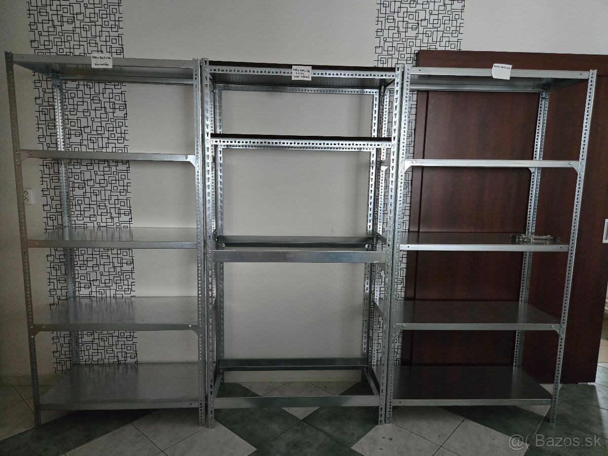 Pozinkované kovové skrutkované skladové regály - 5
