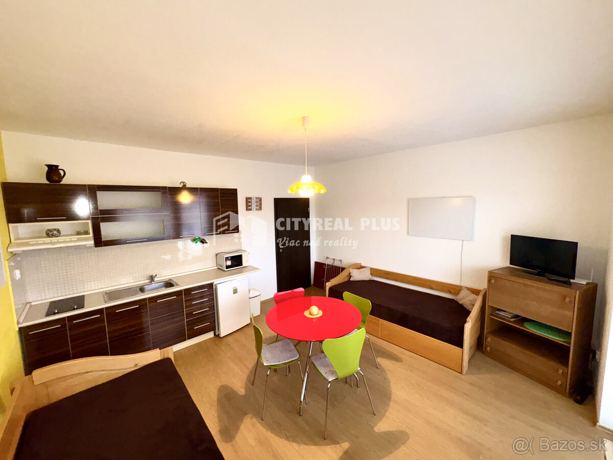 PREDÁM APARTMÁN S BALKÓNOM PODHÁJSKA - 5