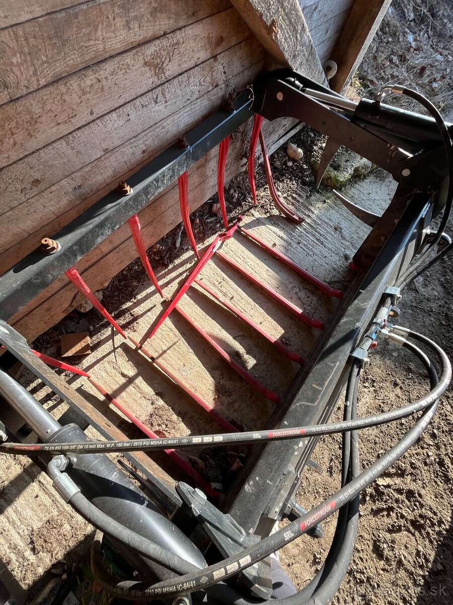 Krokodíl - vidly - 5