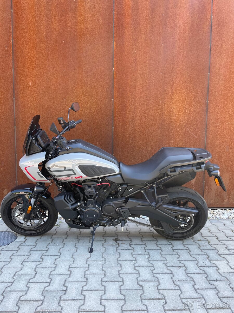 Harley-Davidson Pan America ST
