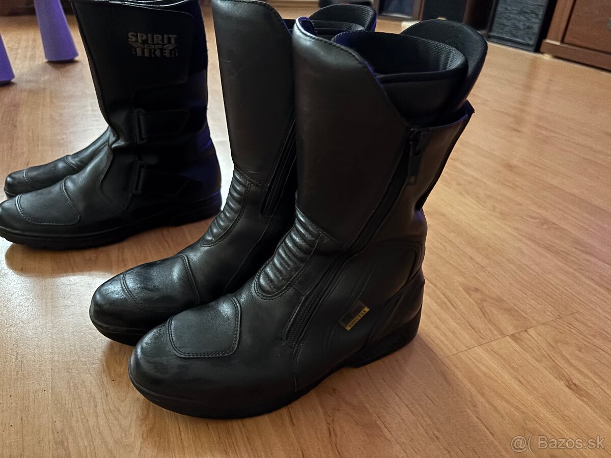 Nolan,Schuberth,Shoei - 5