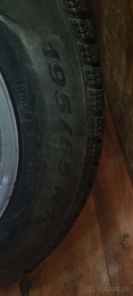 Predam elektrony s pneumatiky 195 55 R15 - 5