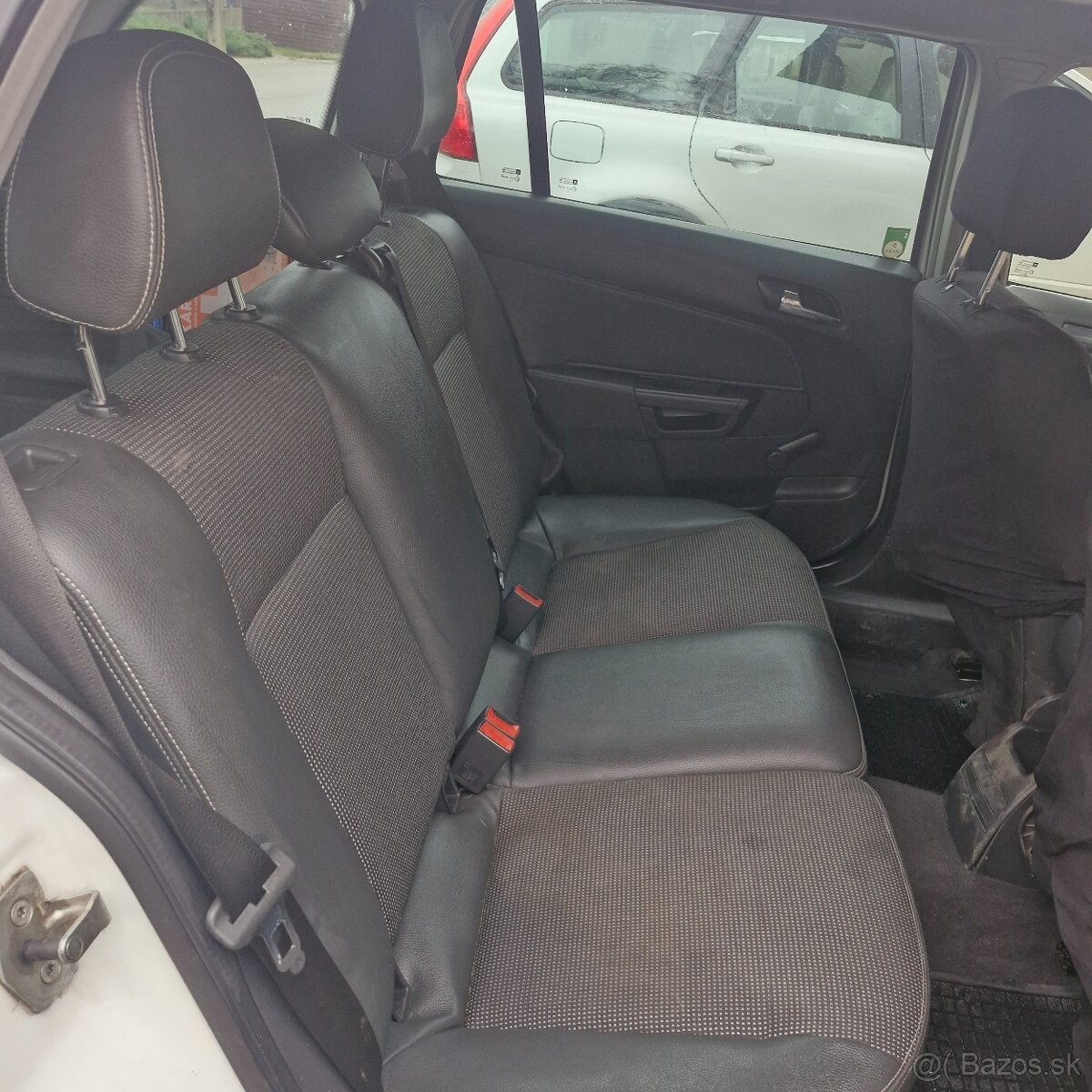 Opel Astra h caravan 2006 - 5