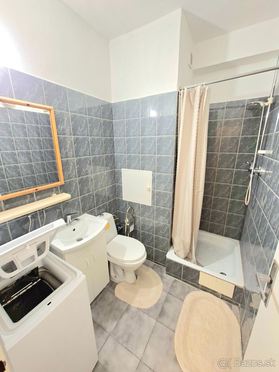 Prenájom garsonky v Bratislave, Rači. Cena 480€ vrátane E - 5