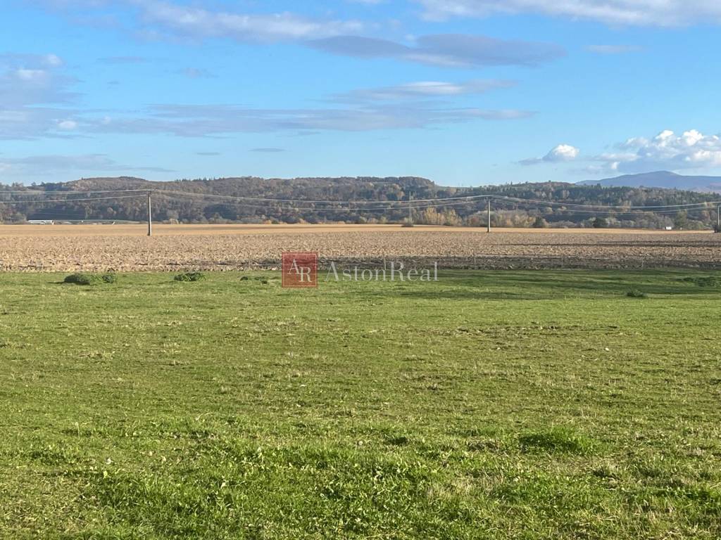 POZEMOK: 2.070 m2, k.ú. Hájniky (Sliač) možnosť výstavby - 5