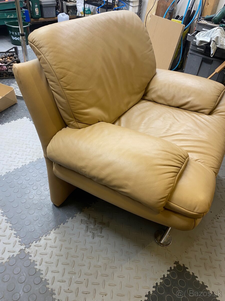 Koženné kreslo - 5
