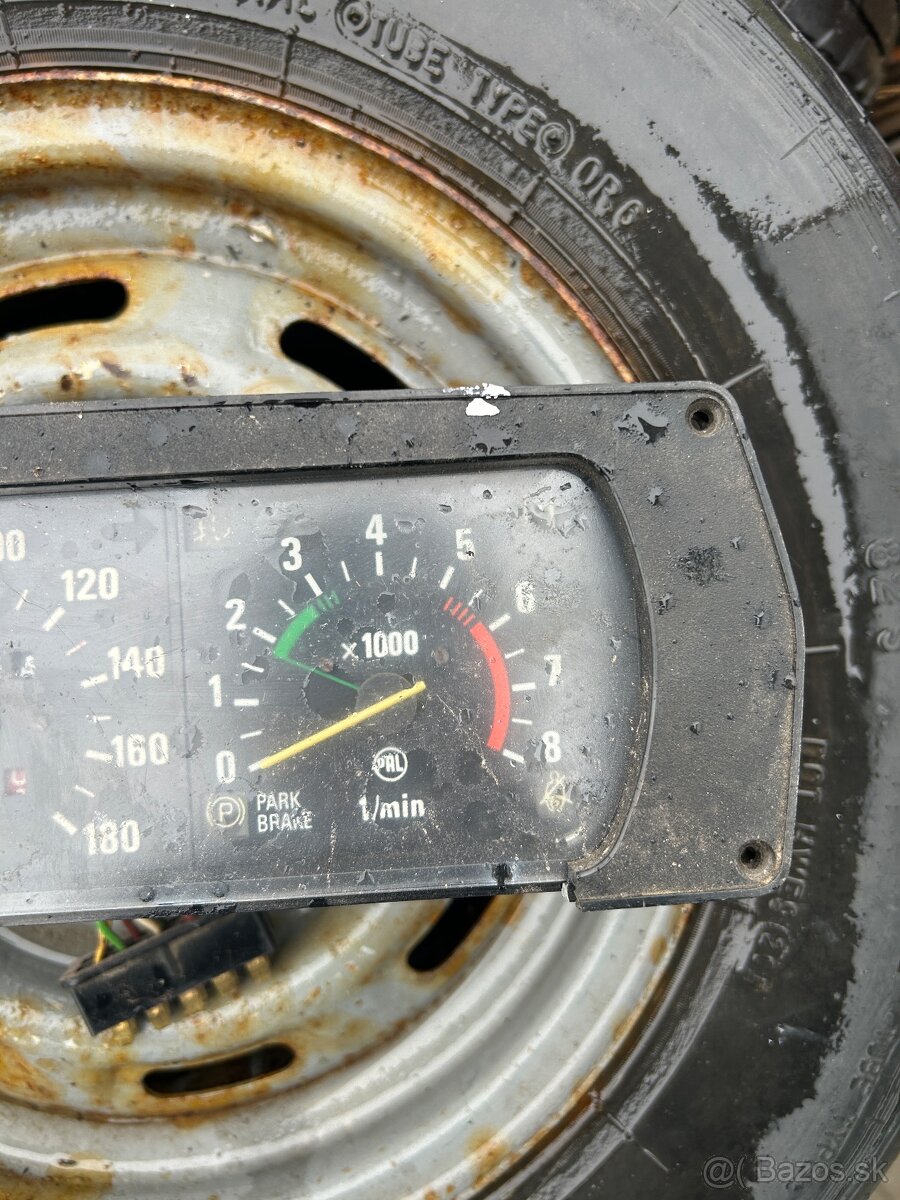 Budiky škoda 1203 / 105 120 - 5