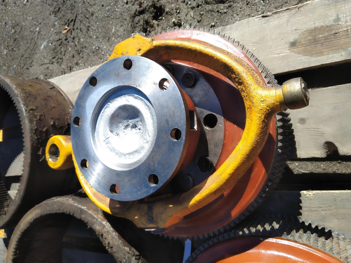 smerová spojka pre buldozér T-130/T-170 - 5