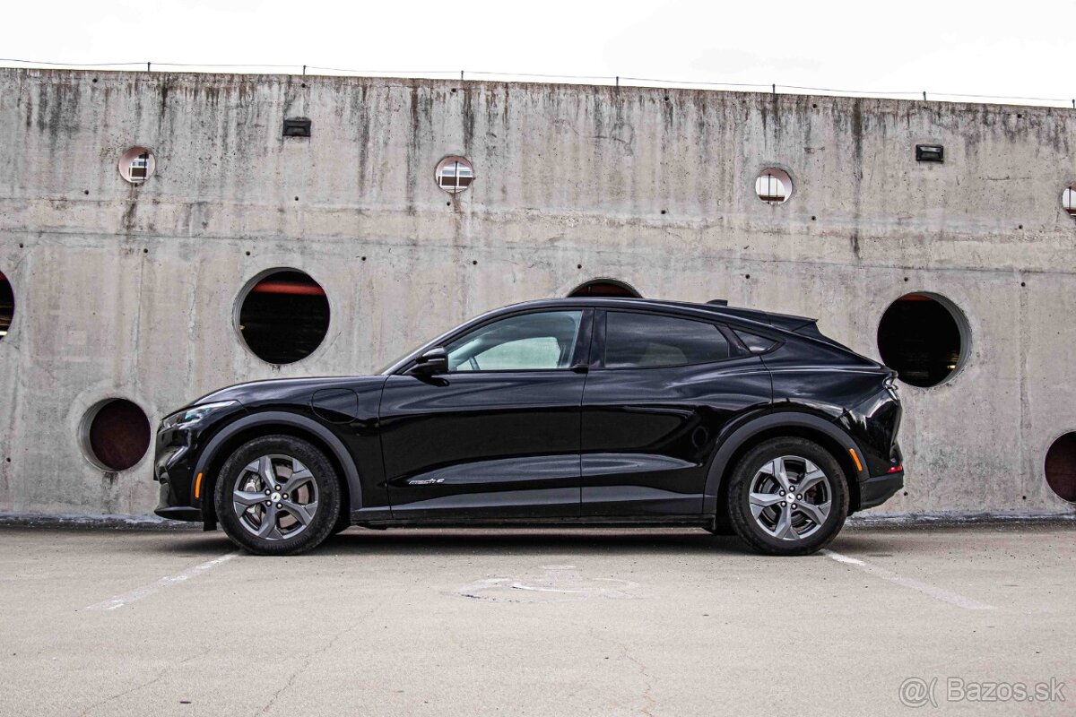 Ford Mustang Mach-E / ODPOČET - 5