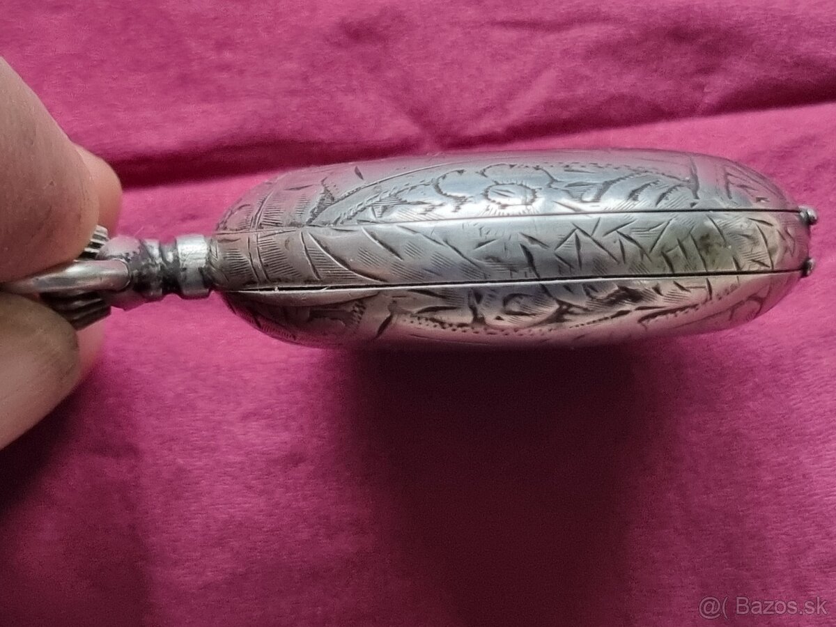 Veľké,strieborné vreckové hodinky. - 5