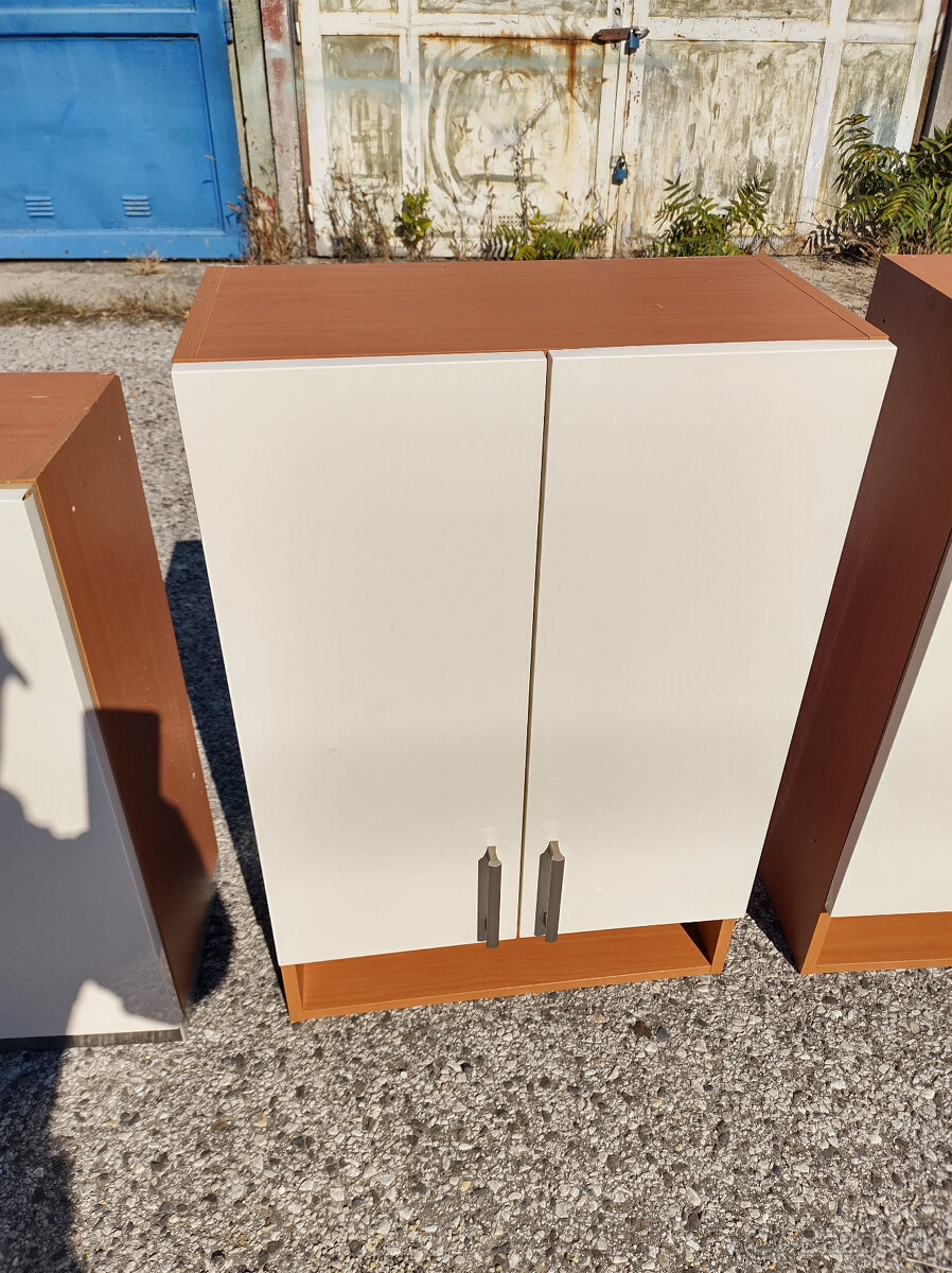 (50) Horné kuchynské skrinky - 5