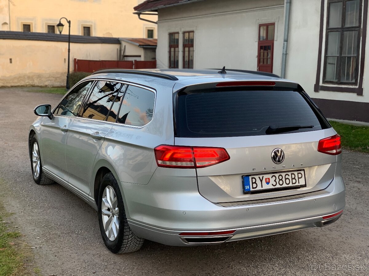 Volkswagen Passat - 5