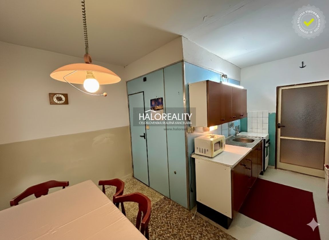 HALO reality - Predaj, štvorizbový byt Prievidza, Sídlisko Ž - 5