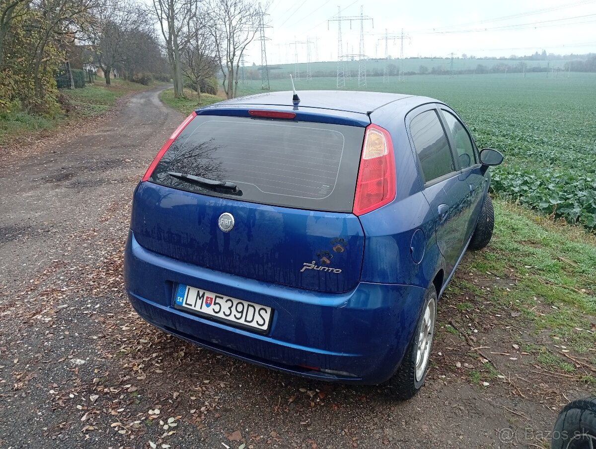 Predám Fiat Punto geande 1.4 benzín 57 kw - 5