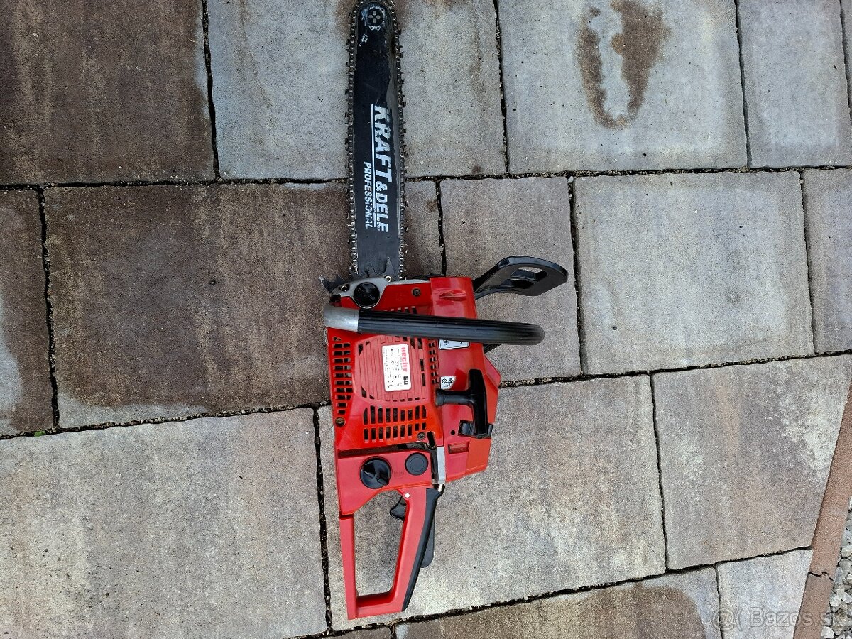 Benzínová pila Hecht - 5