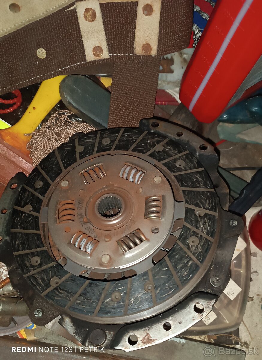 Diely Dacia Renault - 5