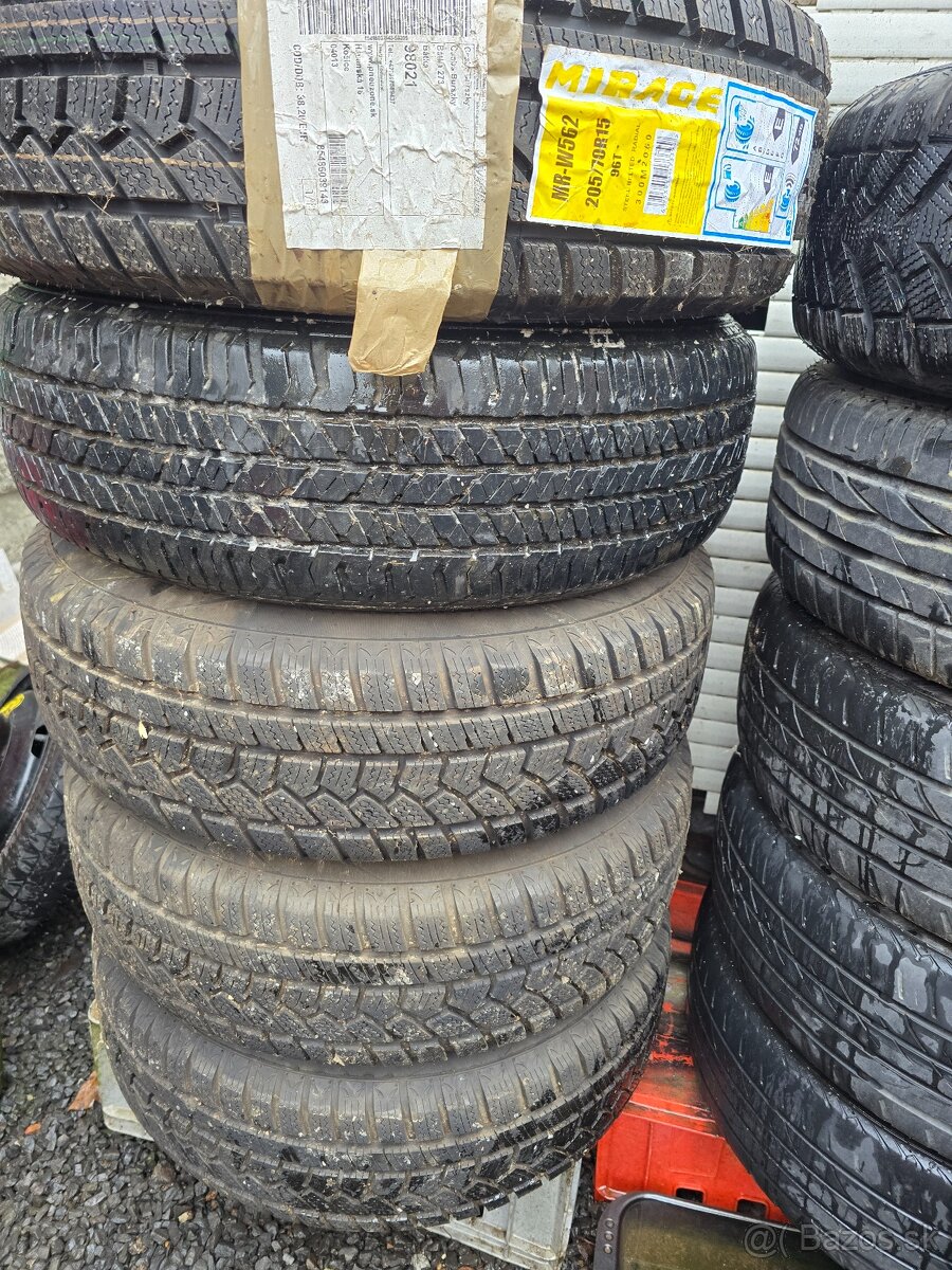 Nove Zimne pneu s diskom origi honda 205/70 R15, 5x114,3 - 5