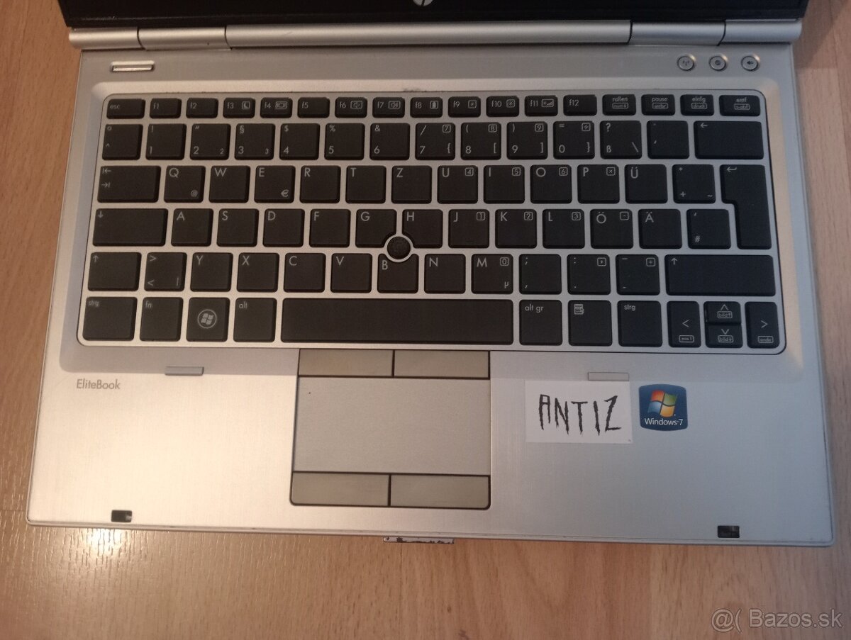 HP elitebook 2560p - 4gb ram - 500gb hdd - Windows XP - 5