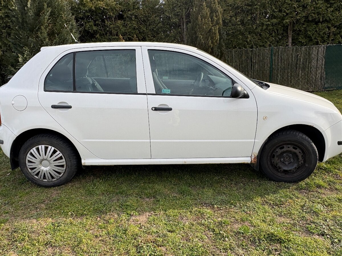 Škoda Fabia - 5