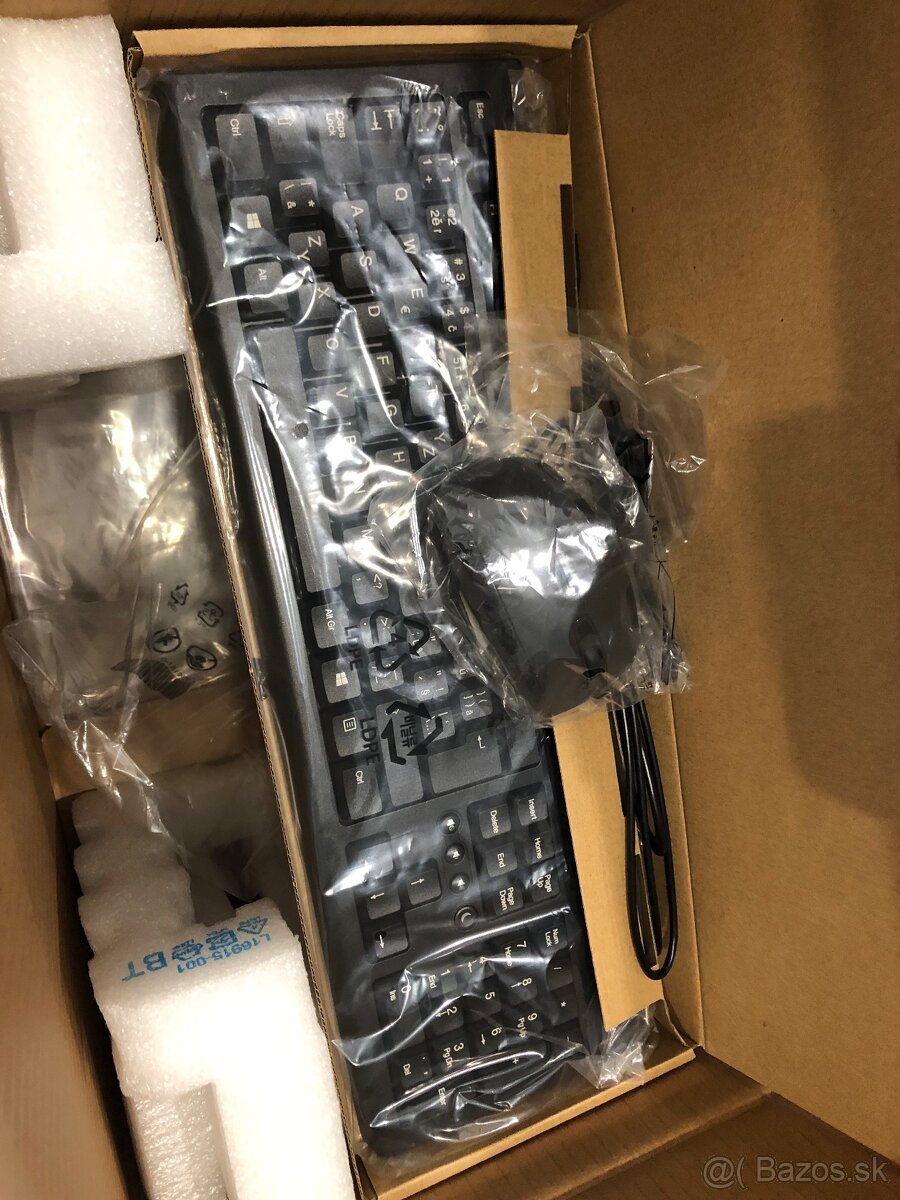 HP Pavilion Gaming Desktop 690 - 5