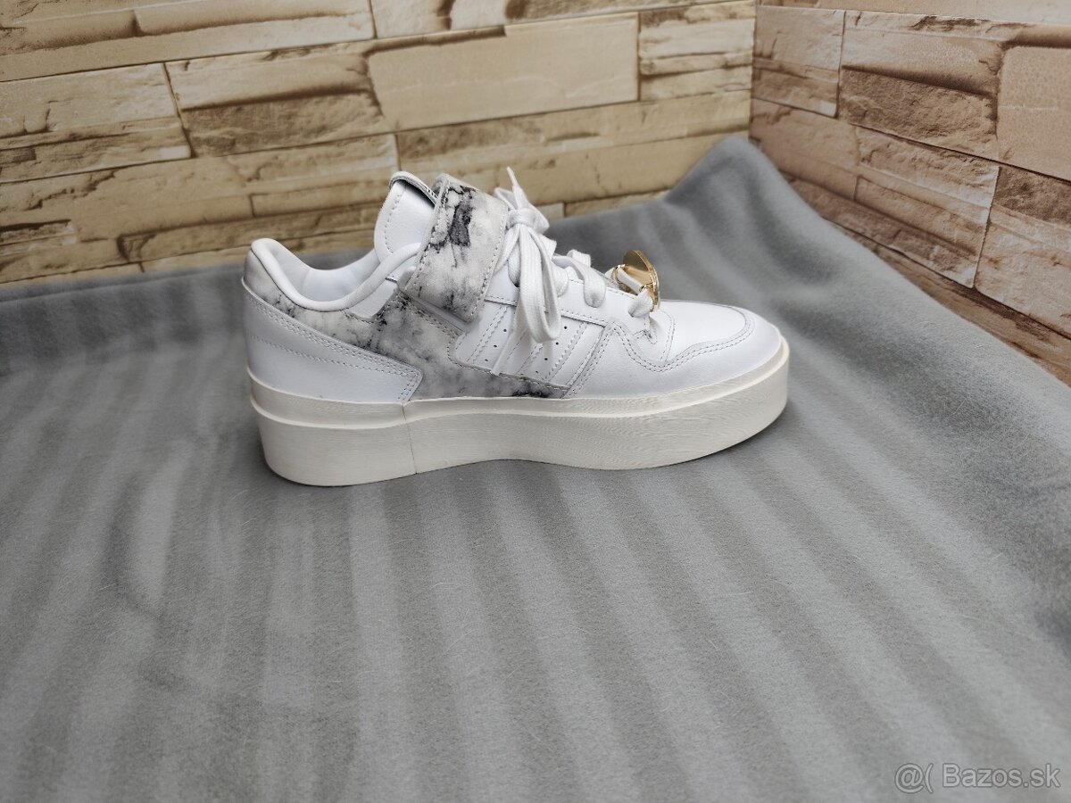 Adidas 38 - dámske kožené biele tenisky - 5