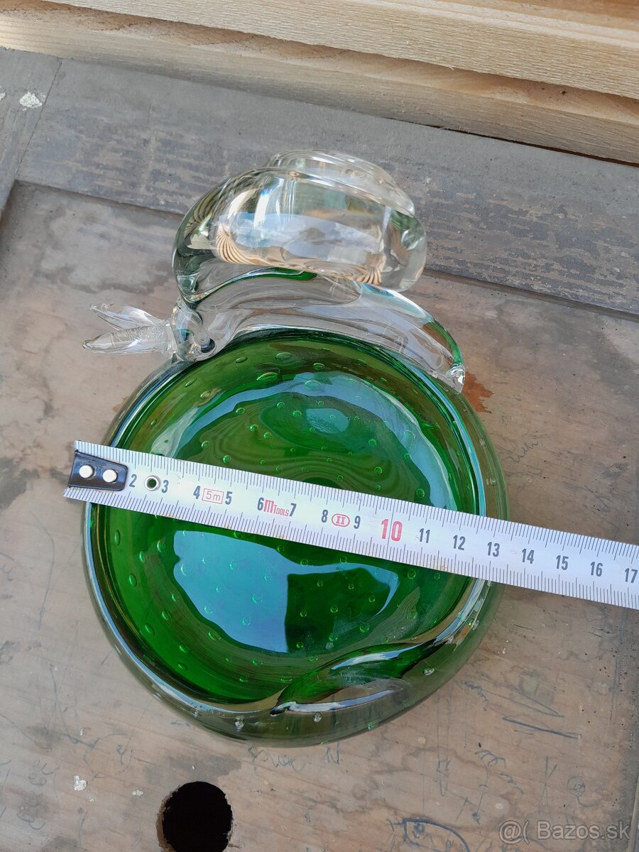 Predám sklenený popolník so slimákom - 5
