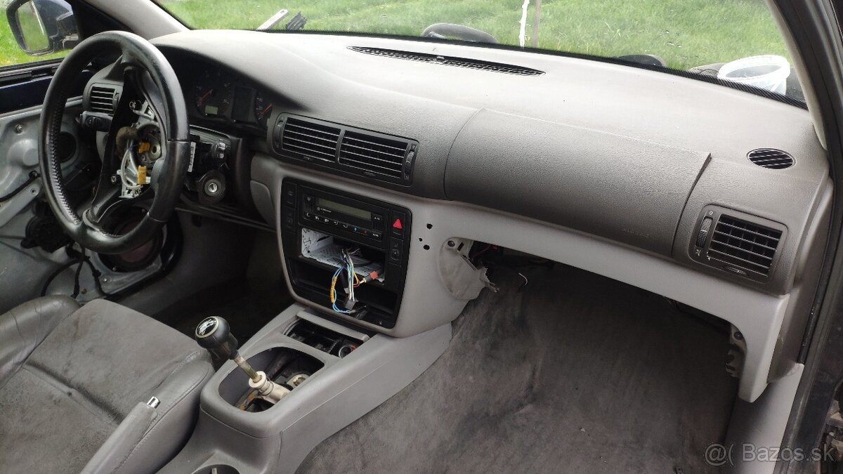 Rozpredám Passat B5 81kw AFN - 5