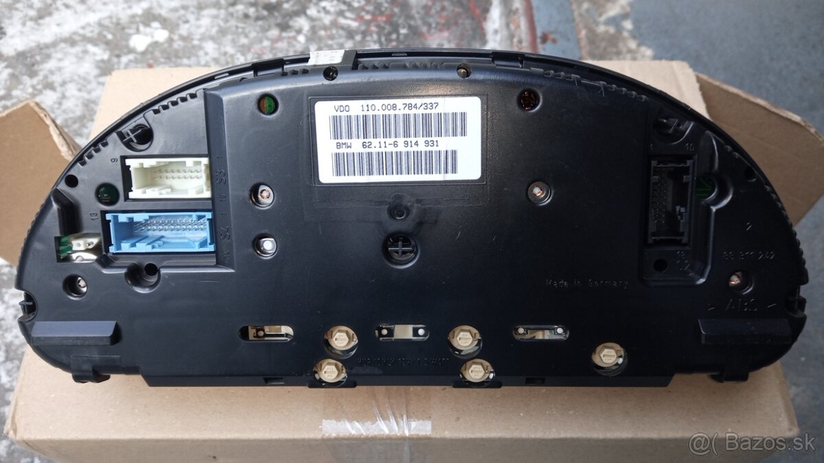 Budíky BMW X5 E53 . - 5