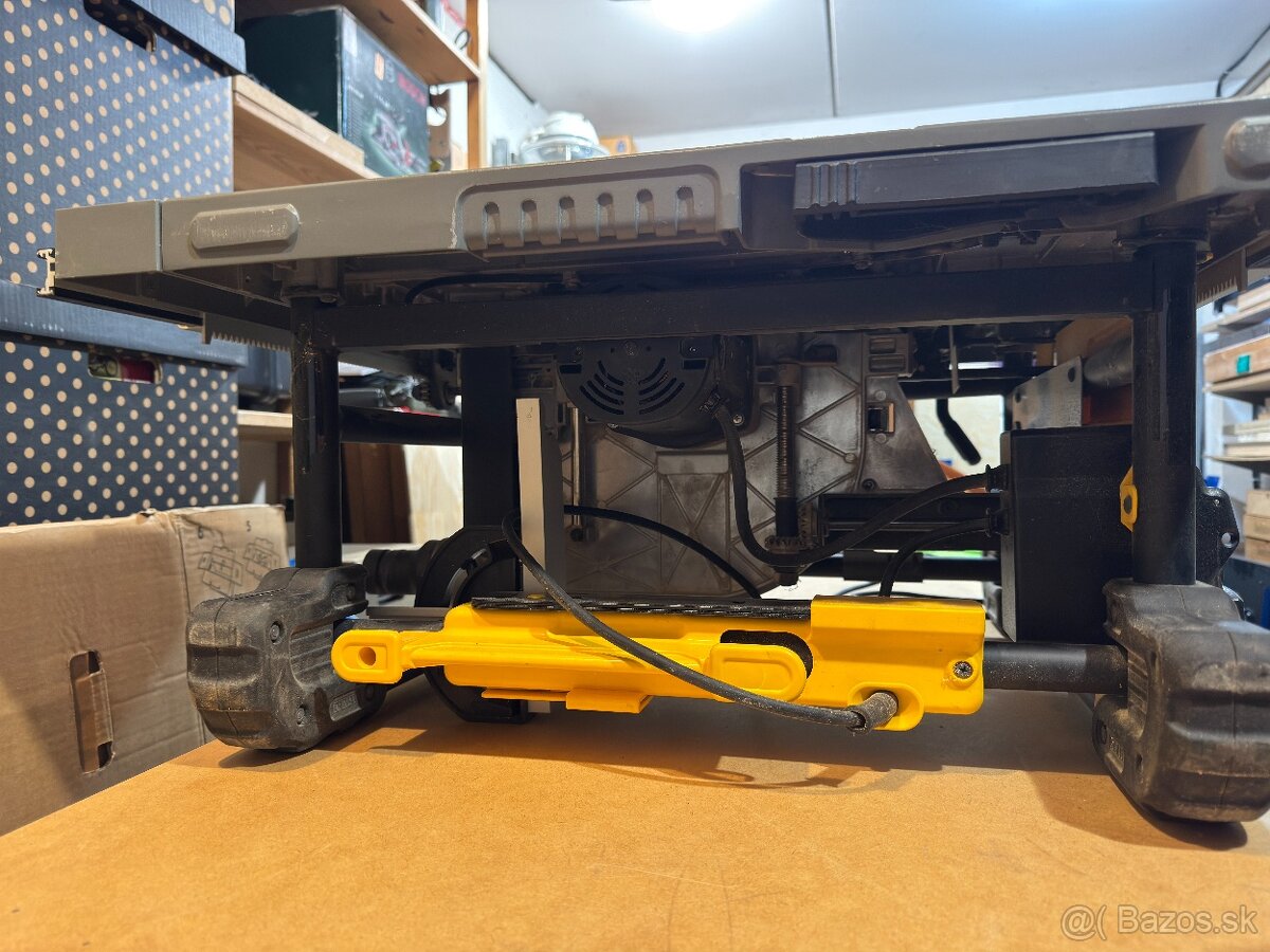 Stolová píla DeWALT DWE7491-QS Type 2 (2000W) - 5