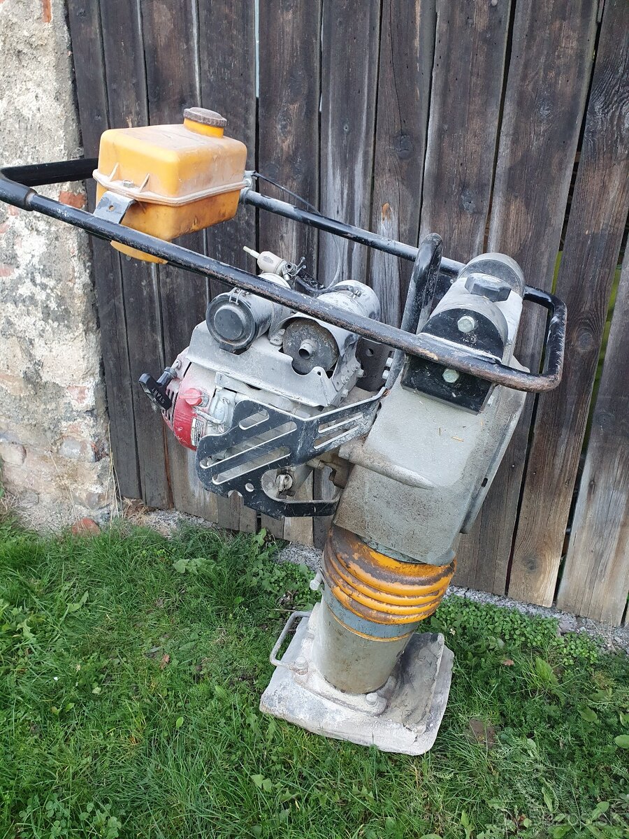 Predám vibračný pech ENARCO PC80H4T - 5