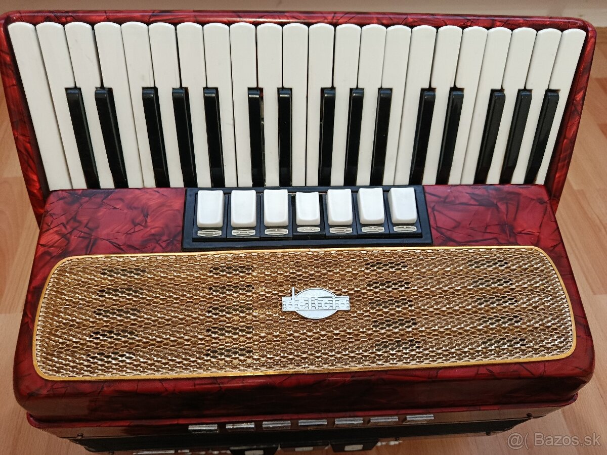 Delicia Carmen III, 96bas - 5