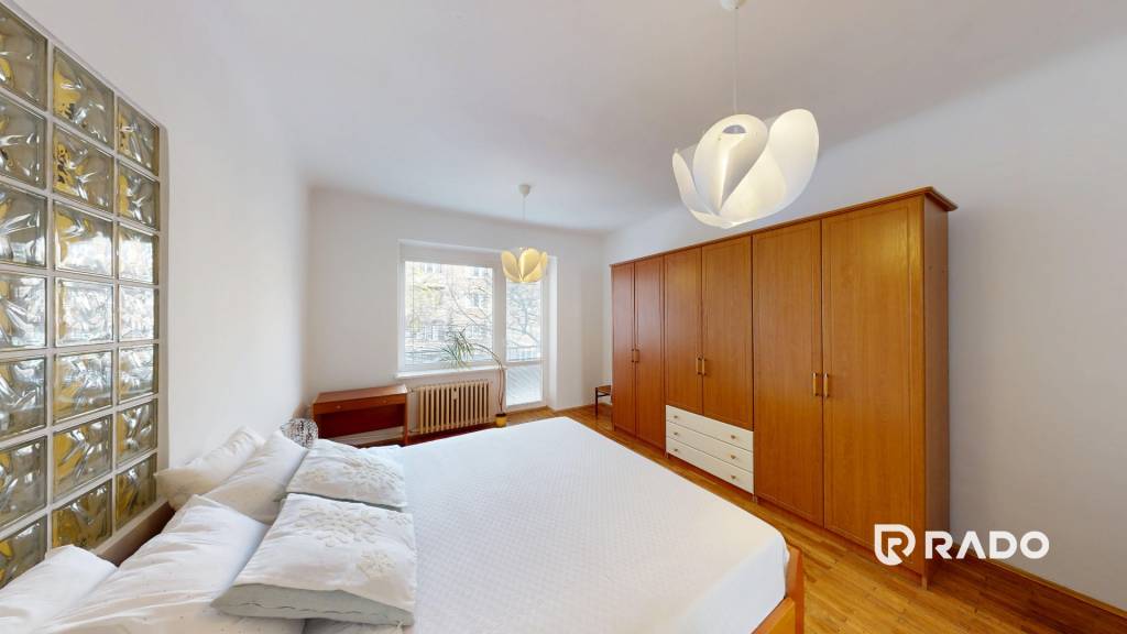 RentHub | Staré Mesto - 2i byt s charizmou | vysoké stropy | - 5