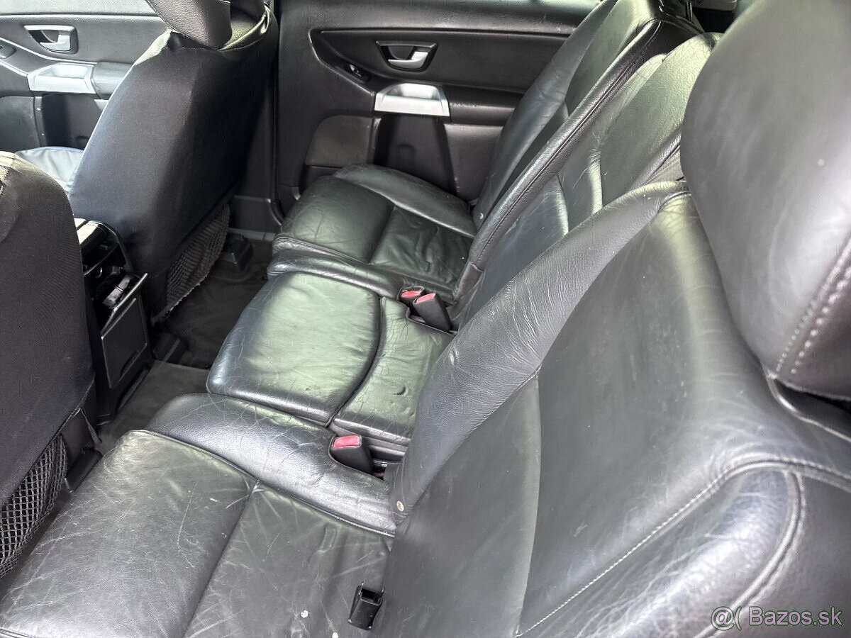 Volvo XC90 2.5T AWD - 5
