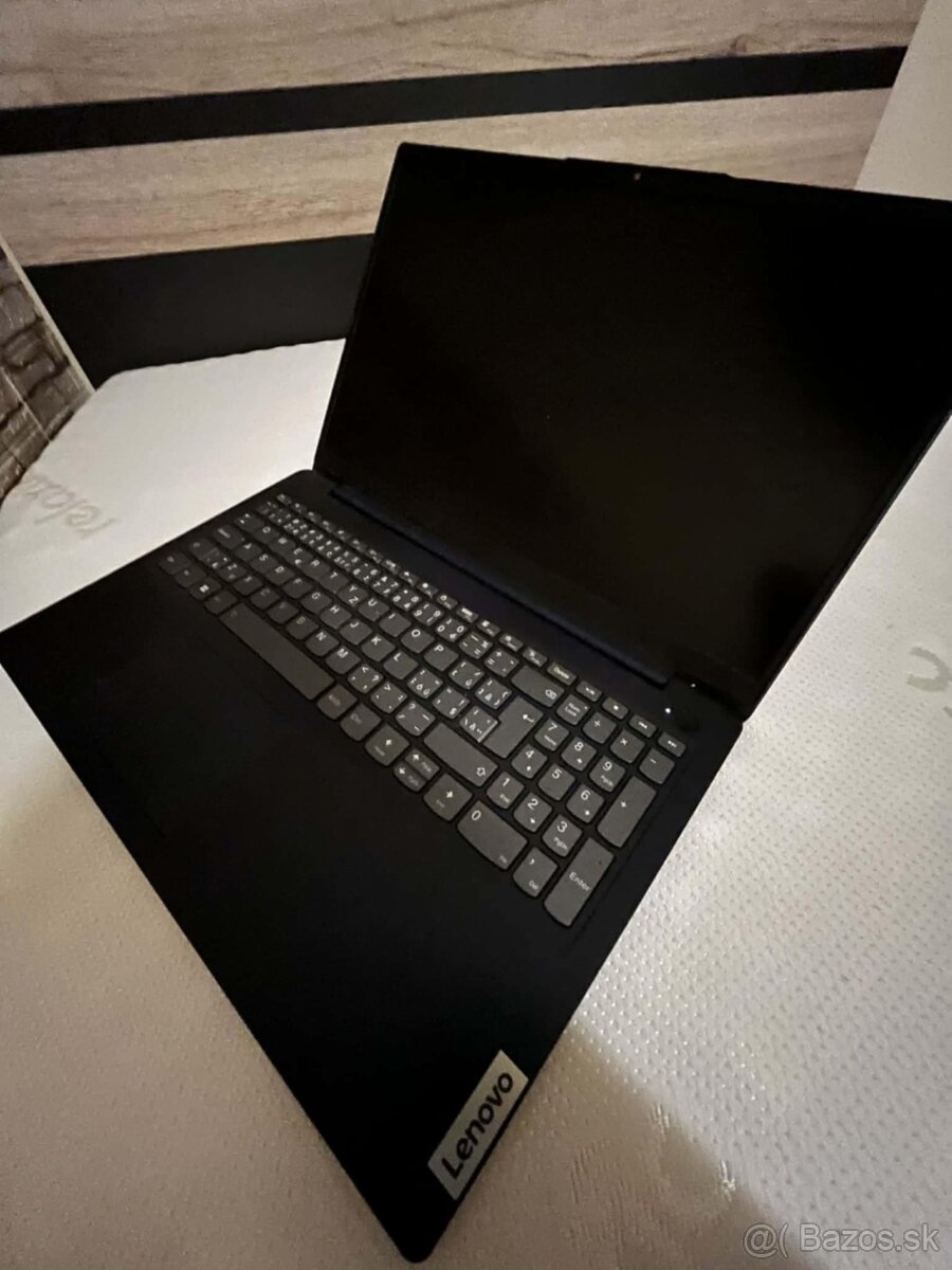 Predám Notebook Lenovo IdeaPad 3 15ITL6 - 5