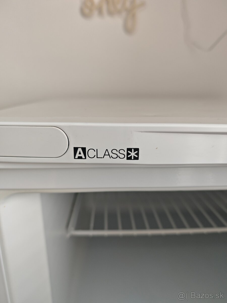 Chladnička Indesit DF02 - 5