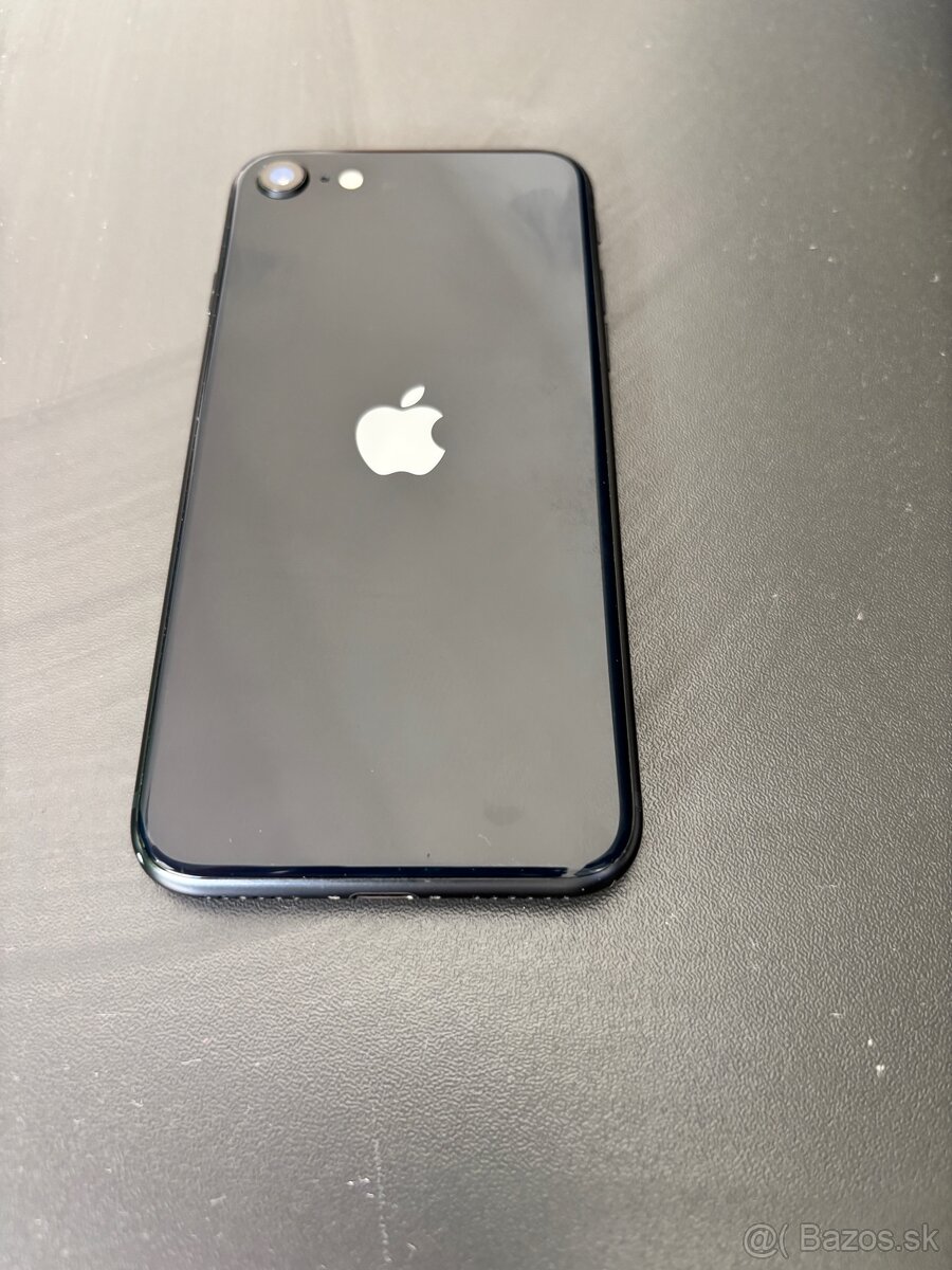 iPhone SE 2022 - 5