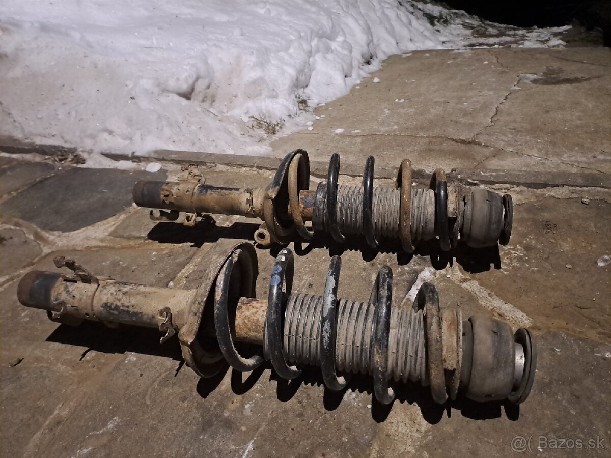 Diely golf 4 octavia 1 atď - 5