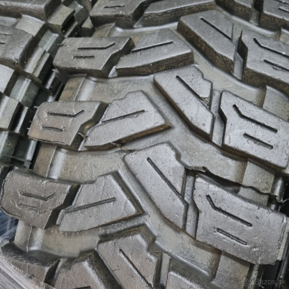 Letné offroad pneumatiky 255/70R16 RADIAL